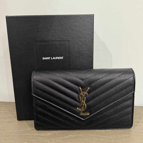 SAINT LAURENT Black Monogramme Envelope Chain Wallet Bag - Picture 1 of 15